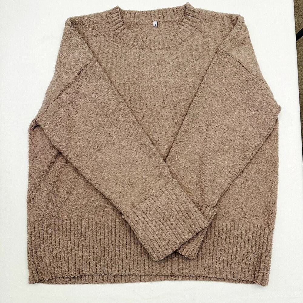 Cozy Beige Sweater -‎ Perfect for Layering, Size Small